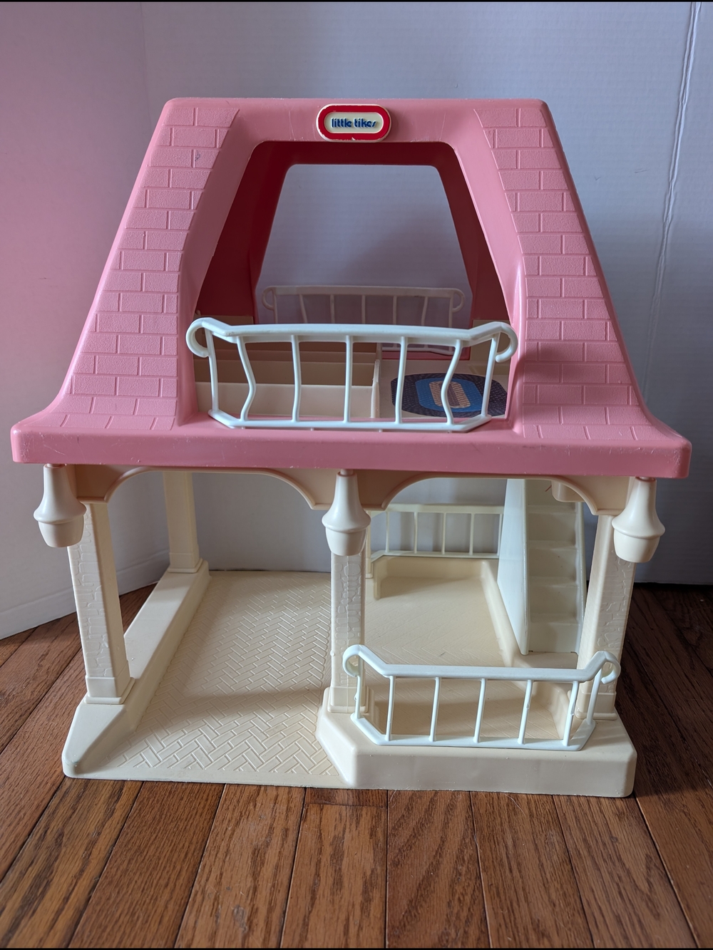 Rare Little Tikes Victorian Dollhouse Pink 1990s Retro Toy - Place & Play
